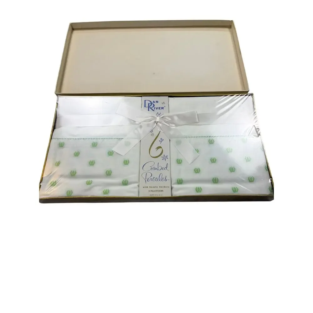 VTG NWT Dan River Combed Percales 2 pillowcases, green embroidery. 42 x 38.5